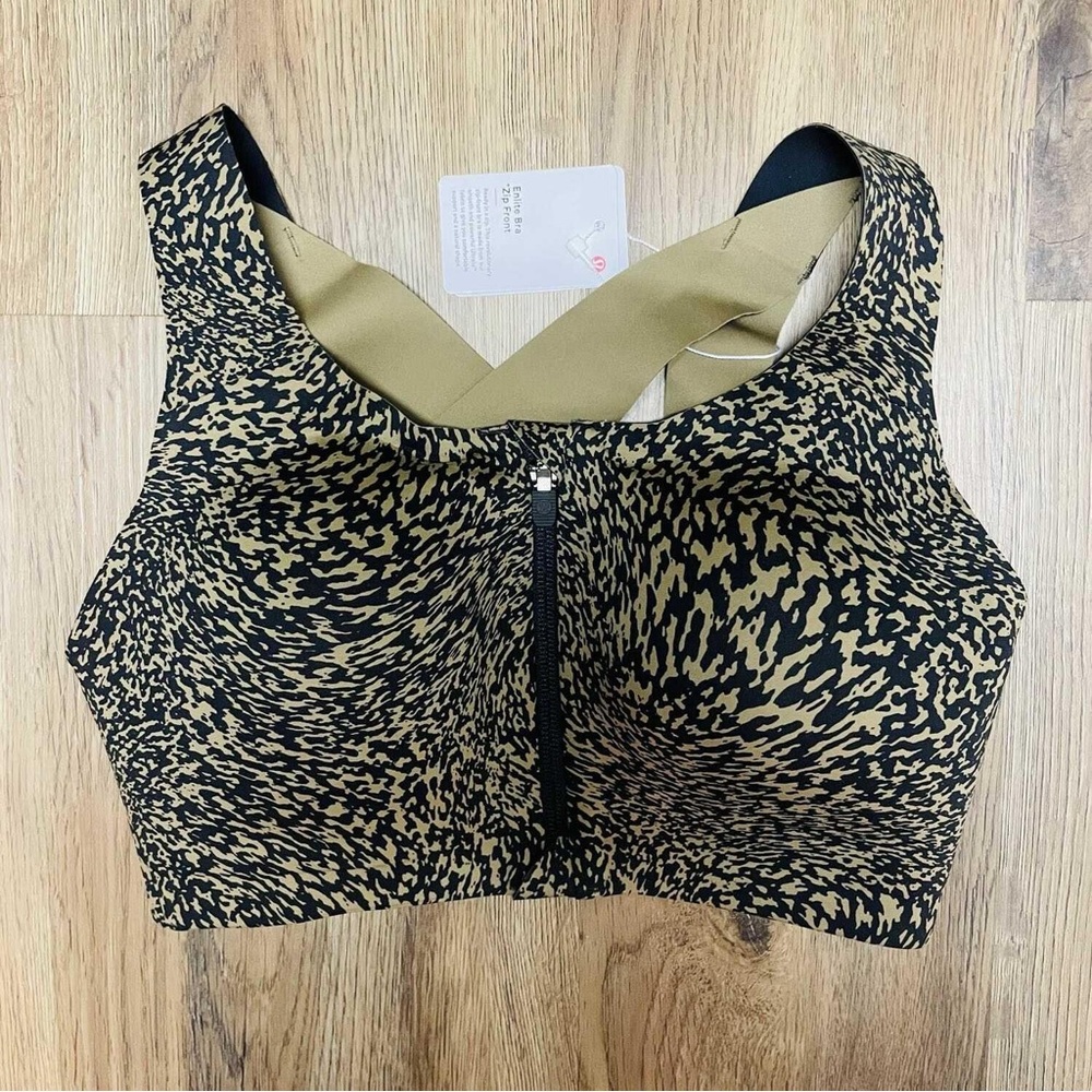 Lululemon Enlite *Zip Front Bra